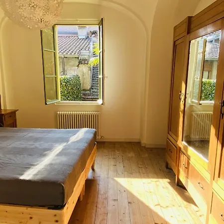 Apartment Portico I *